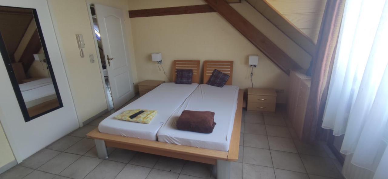 Apartmán An Der Alten Romerstrasse Neumagen-Dhron Pokoj fotografie